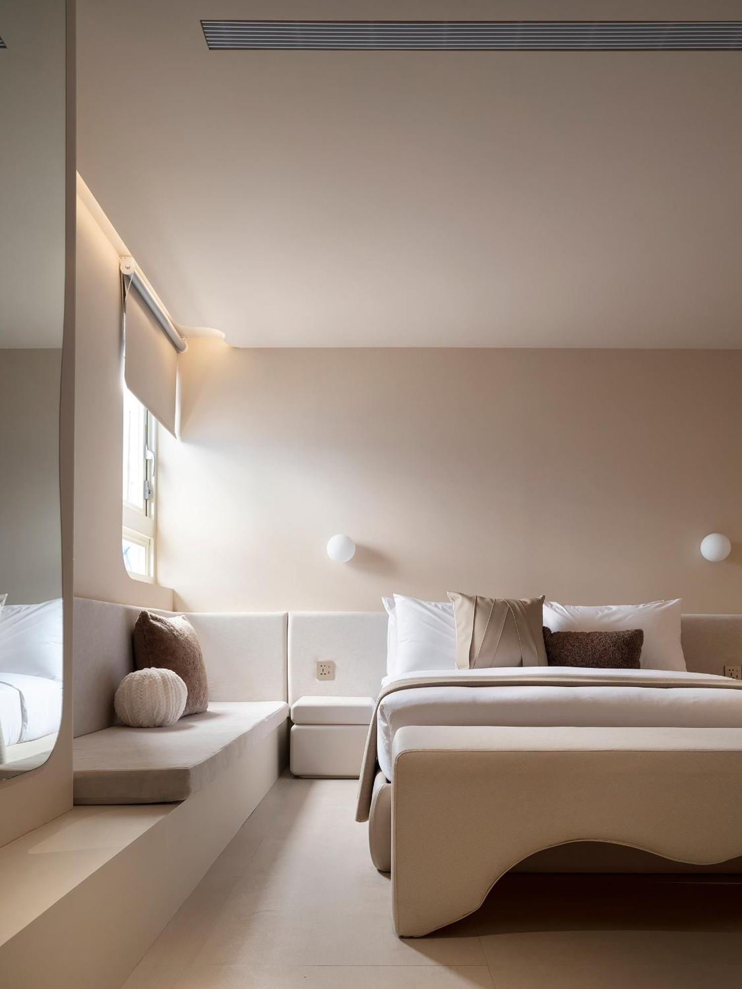 Lore Inn Taipei